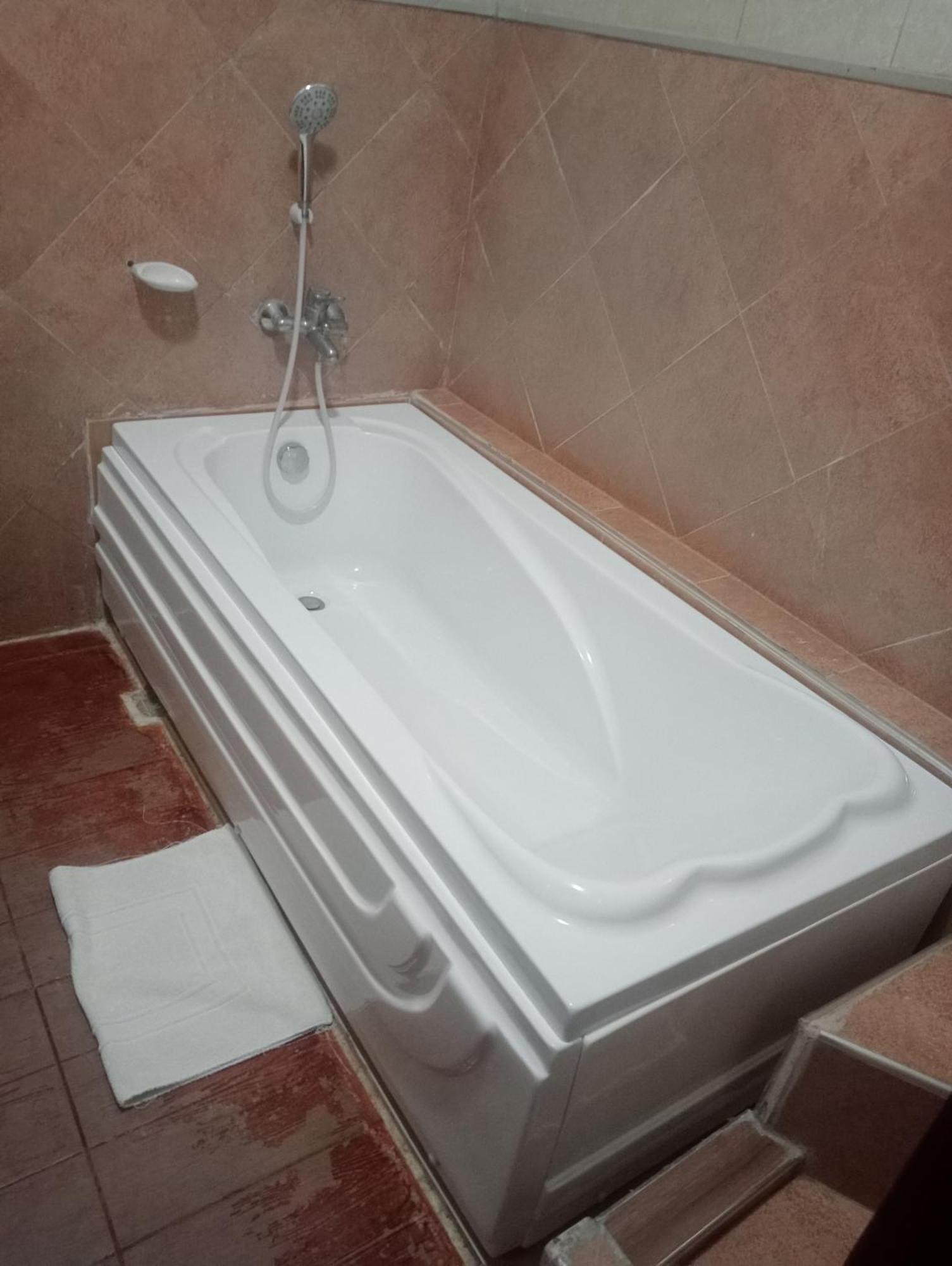The Charity Hotel International Аруша Экстерьер фото